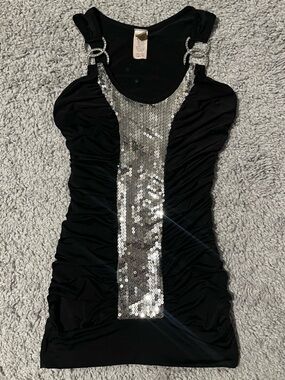 Y2K Vintage 2000s Topaz Black Sequin Top